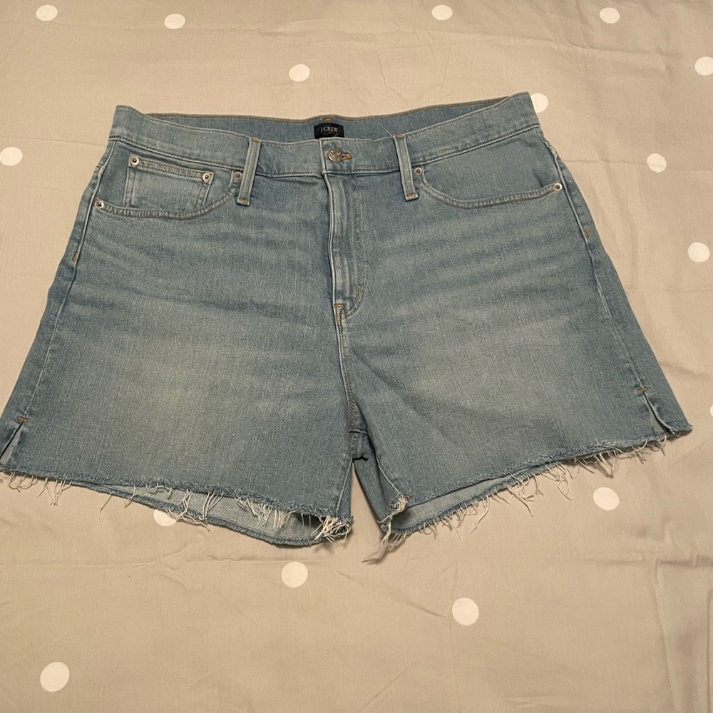 NWT J.Crew Denim shorts size 32